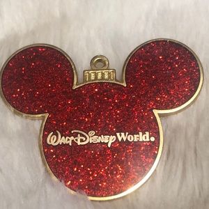 Disney Pin